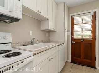 872 Copeland Rd, Grandview, OH 43212