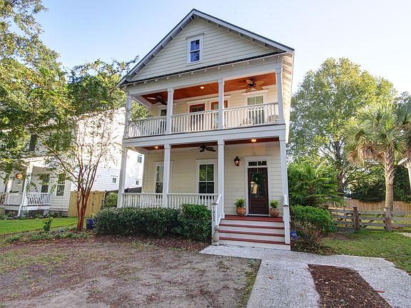 2nd image of 1053 Phillips Park Dr