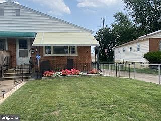1st image of 7839 Lawndale Ave