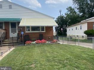 7839 Lawndale Ave, Philadelphia, PA 19111