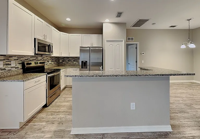 8263 N Campbell Rd — Photo 16