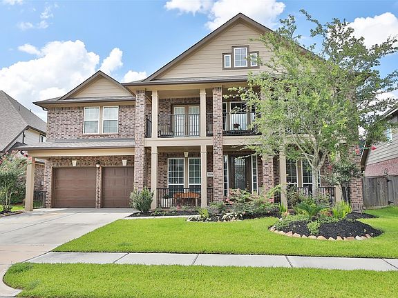 3rd image of 12010 Emery Oaks Ln