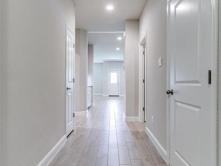 11536 Wolfhound Dr — Photo 4