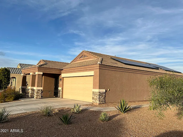 2210 N Saint Bonita Ln — Photo 2