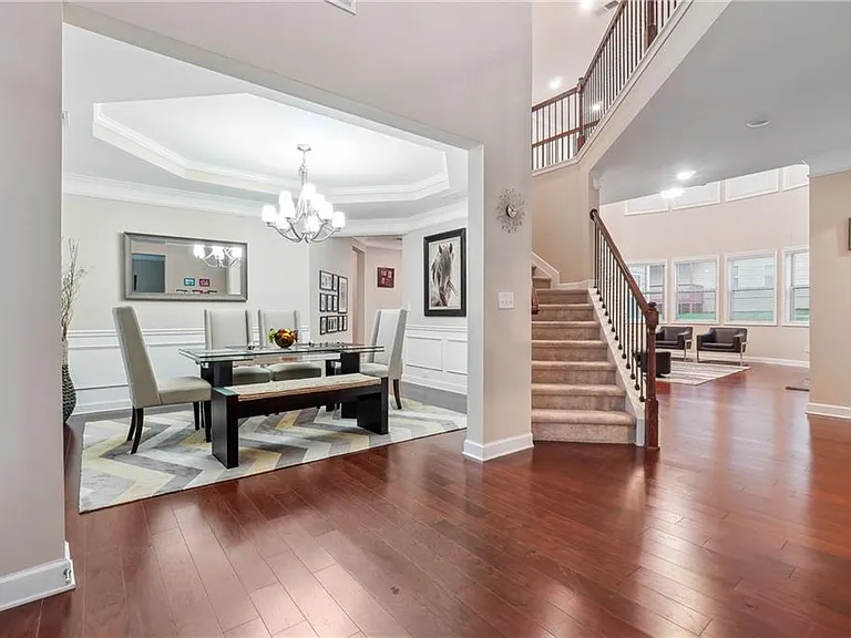 4305 Holton Ave — Photo 3