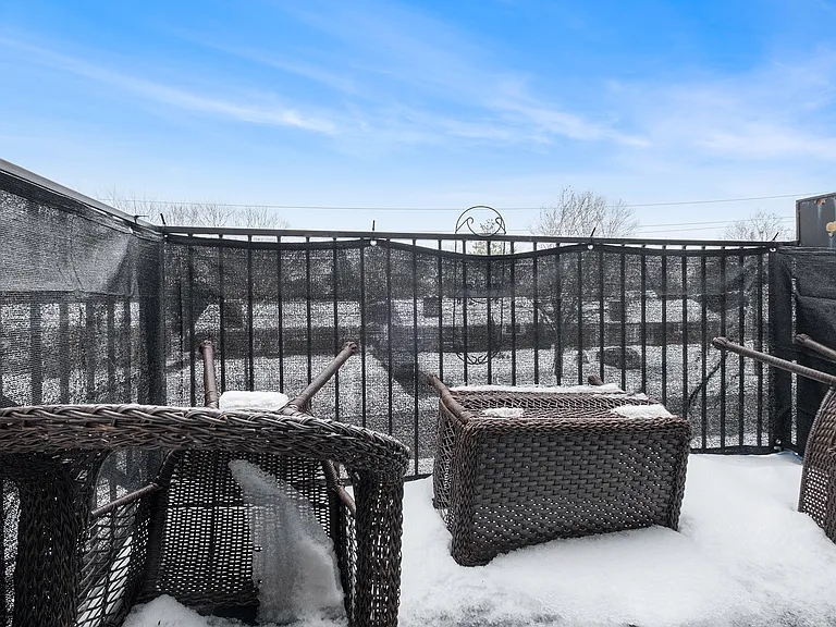 14 Scace Ave #18 — Photo 2