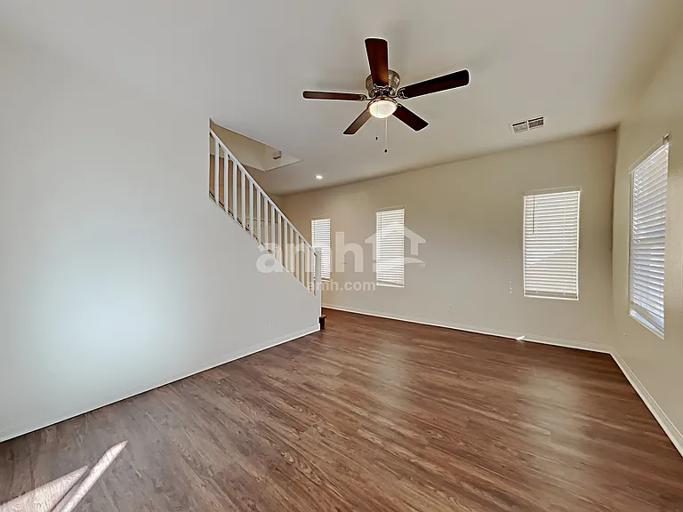 7724 Hauck St — Photo 7