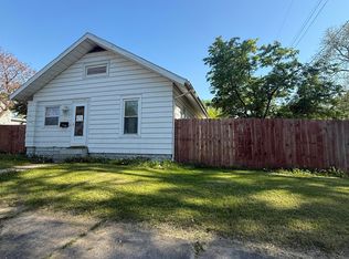 517 E 12th St, Rochester, IN 46975