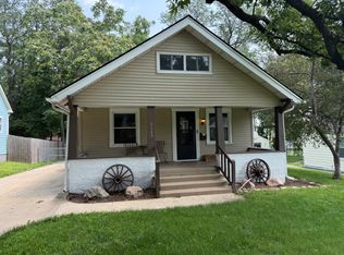 1541 28th St, Des Moines, IA 50311