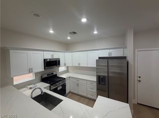 10643 Allegrini Dr, Las Vegas, NV 89141