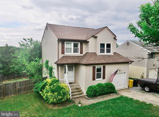 7506 Knoll Acres Rd, Hanover, MD 21076