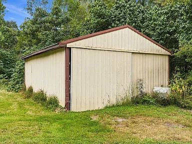 Property photo 35