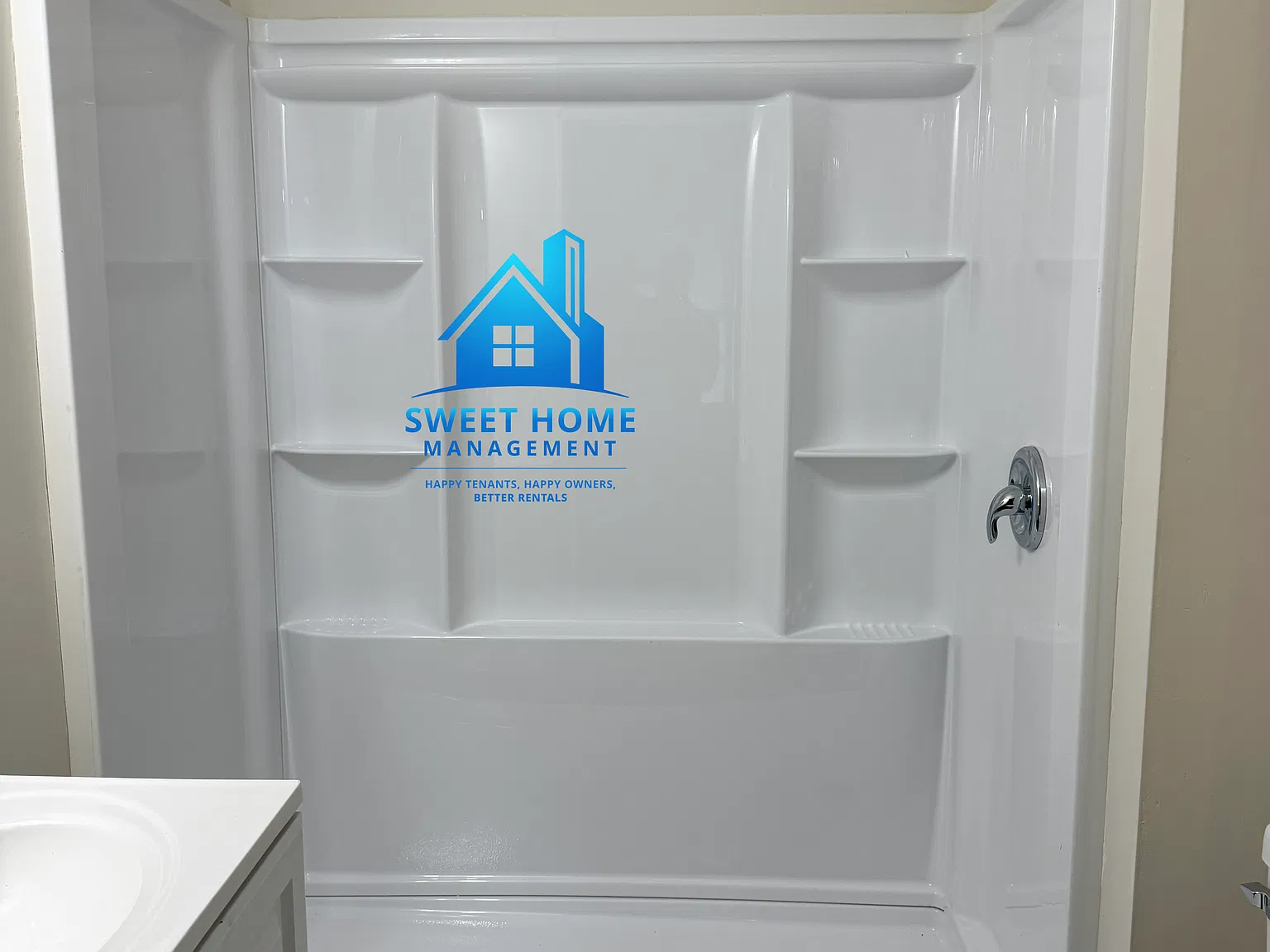 4 bed, 1198 sqft, $1,700 — Photo 3