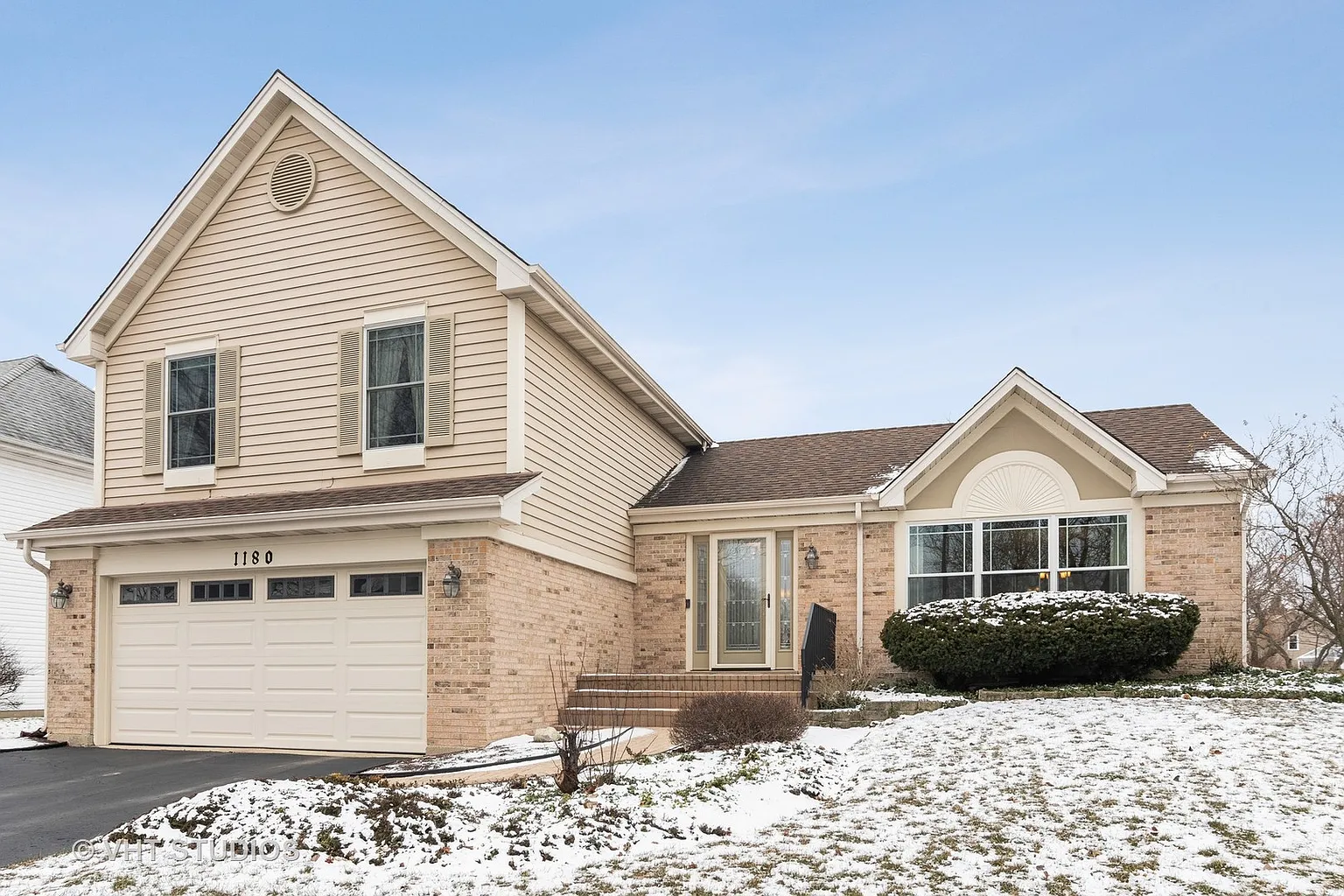 1180 Winding Glen Dr photo 1