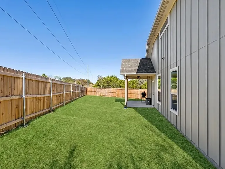 2500 Houston Dr — Photo 20