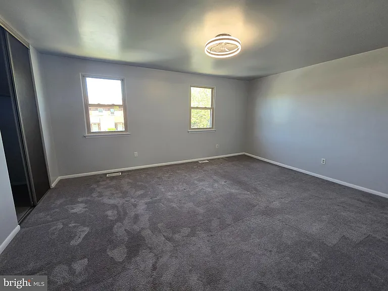 878 Williams Pl — Photo 17