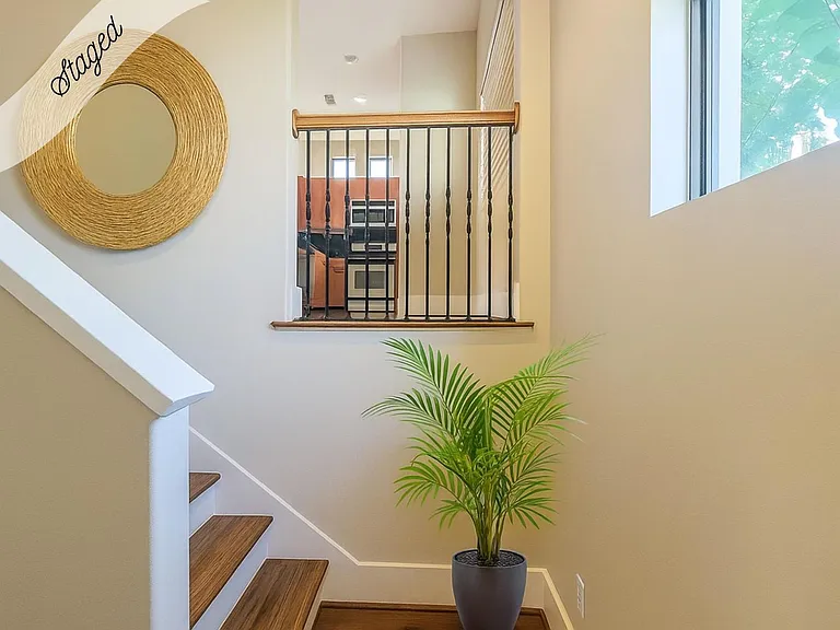 404 Parker St — Photo 8
