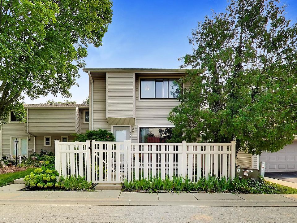 1st image of 455 Verde Dr #455