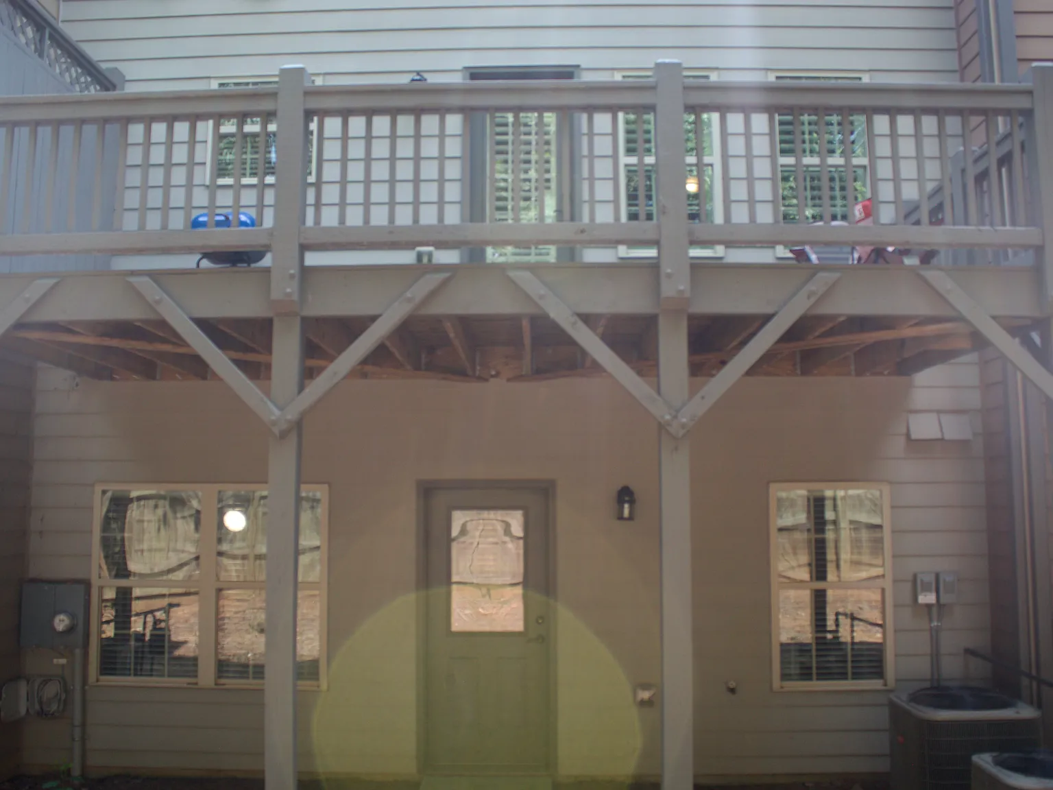 4 bed, 1008 sqft, $3,700 — Photo 2