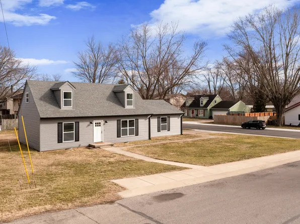 801 Garden Ave, Seymour, IN 47274