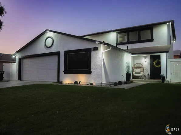 144 Southwind Dr, El Centro, CA 92243