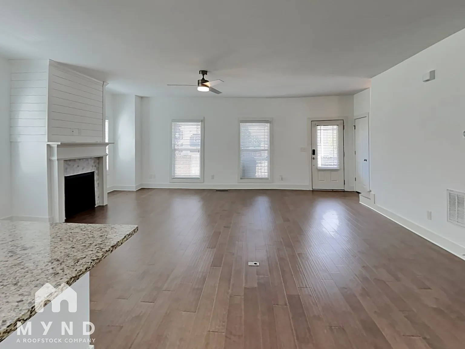 4 bed, 3.0 bath, 2064 sqft, $2,775 — Photo 4