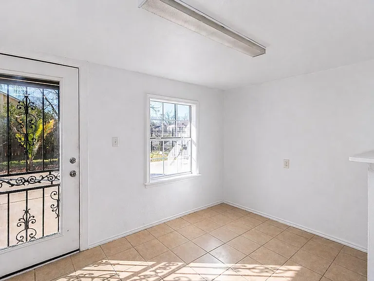8004 Mendez St — Photo 6