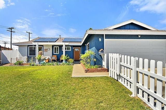 1st image of 6021 Huntley Ave