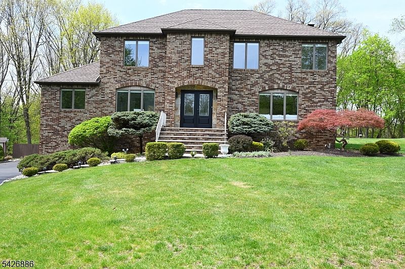 43 Lisa Ct, North Haledon, NJ 07508 | MLS #4023488 | Zillow
