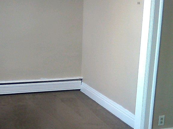 2nd image of 19 Briggs Ave