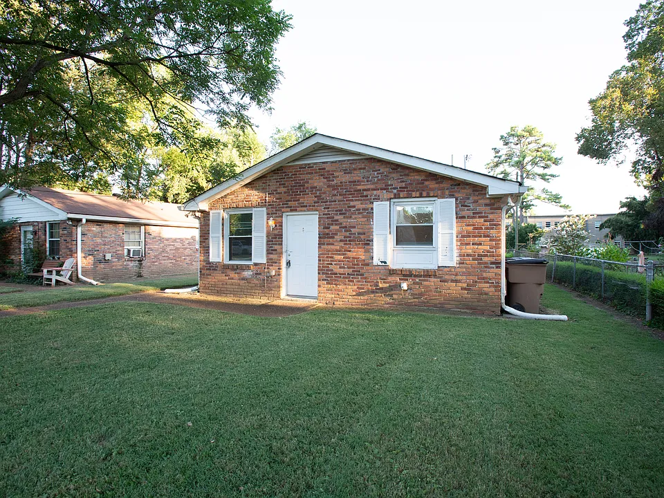 4805 Wyoming Ave