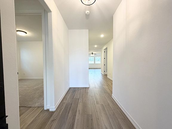 32043 Sweet Pea Meadows Drive Interior Image 2