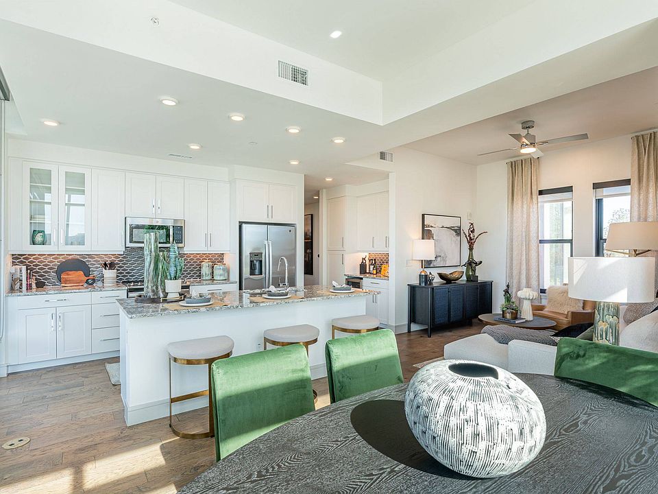 1st image of 2800 Solaris St #318