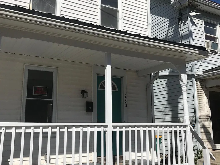 230 Cleveland Ave — Photo 1