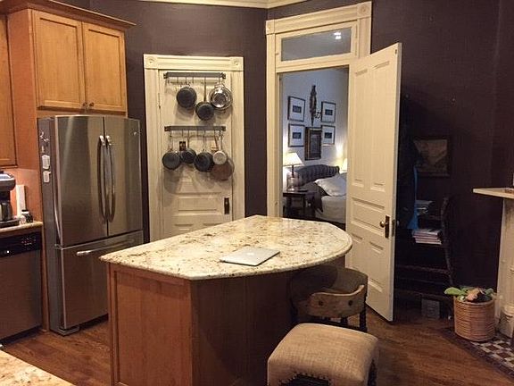 5th image of 1291 Willow Ave