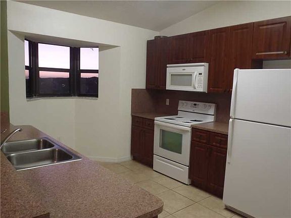 3rd image of 22731 SW 88th Pl Unit 301