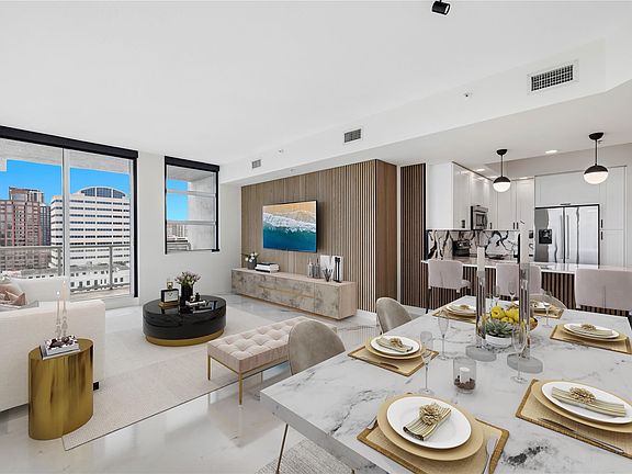 2nd image of 315 NE 3rd Avenue #1606
