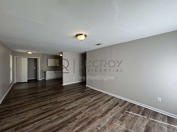 2nd image of 227 Lawrence Rd