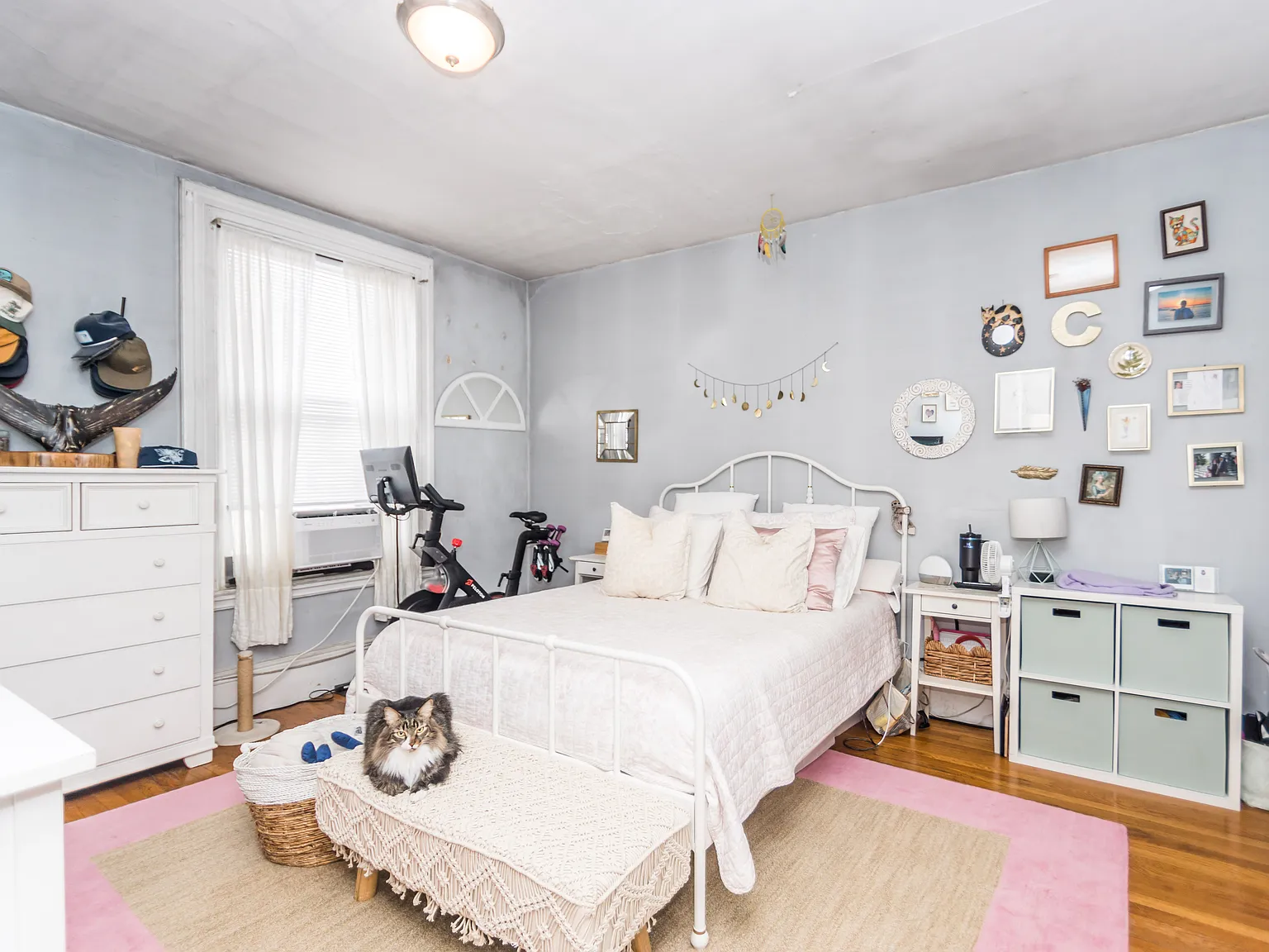 1 bed, 500 sqft, $1,900 — Photo 3