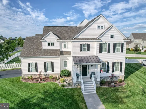 754 Idlewyld Dr, Middletown, DE 19709