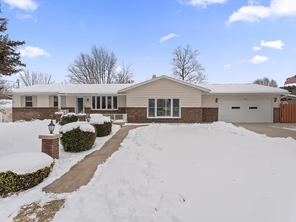 52290 Leland Ave, South Bend, IN 46637