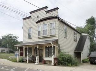 57636 Murray St, Mattawan, MI 49071