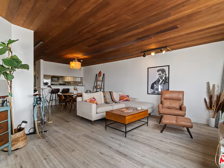 6209 Pacific Ave #103 — Photo 9