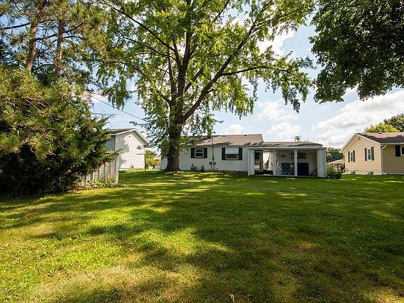 5th image of 1226 S Oakhill Ave
