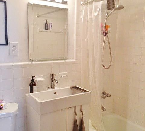 3rd image of 61 W 73rd St APT B
