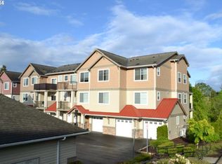 635 NW Lost Springs Ter UNIT 301, Portland, OR 97229