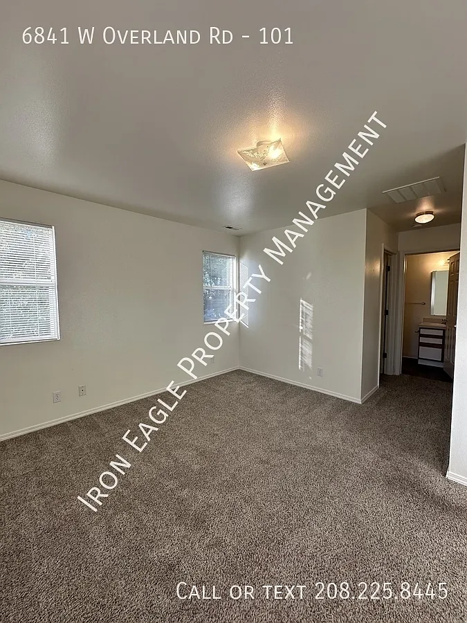 2 bed, 2.0 bath, $1,295 — Photo 2