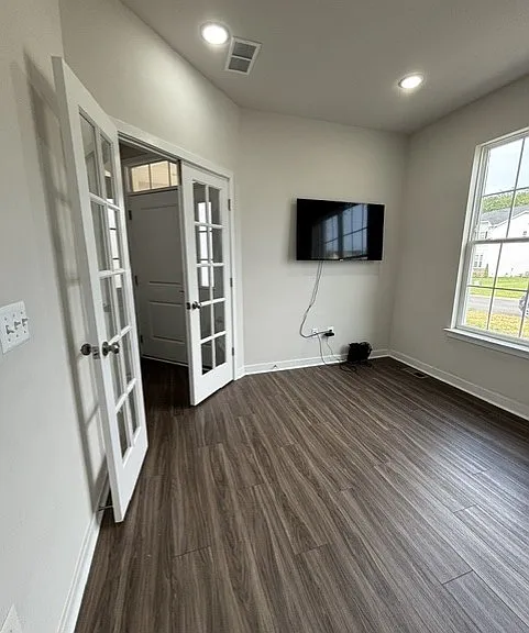 8936 Lewdown Pl — Photo 5