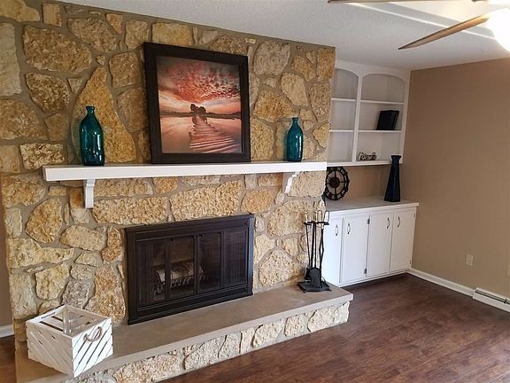 4th image of 4030 Nantucket Dr