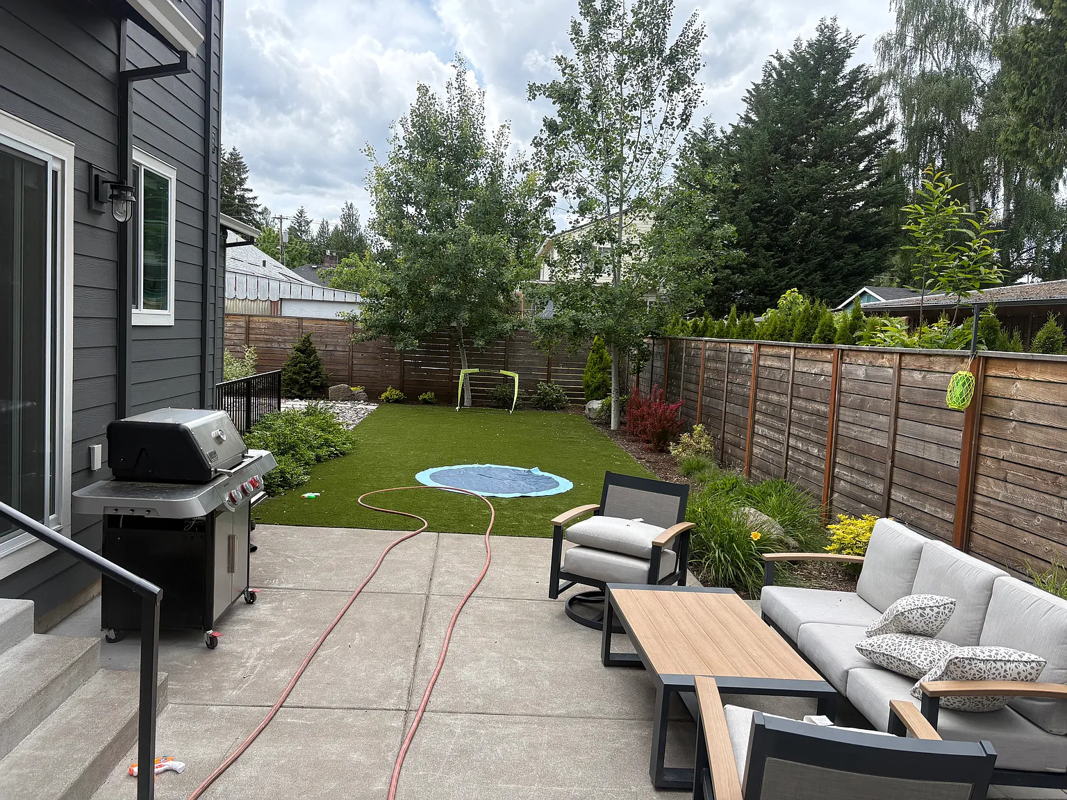 5 bed, 3.5 bath, 3253 sqft, $4,500 — Photo 2